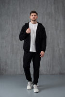 Чоловічі штани — чіткий силует і акуратна посадка