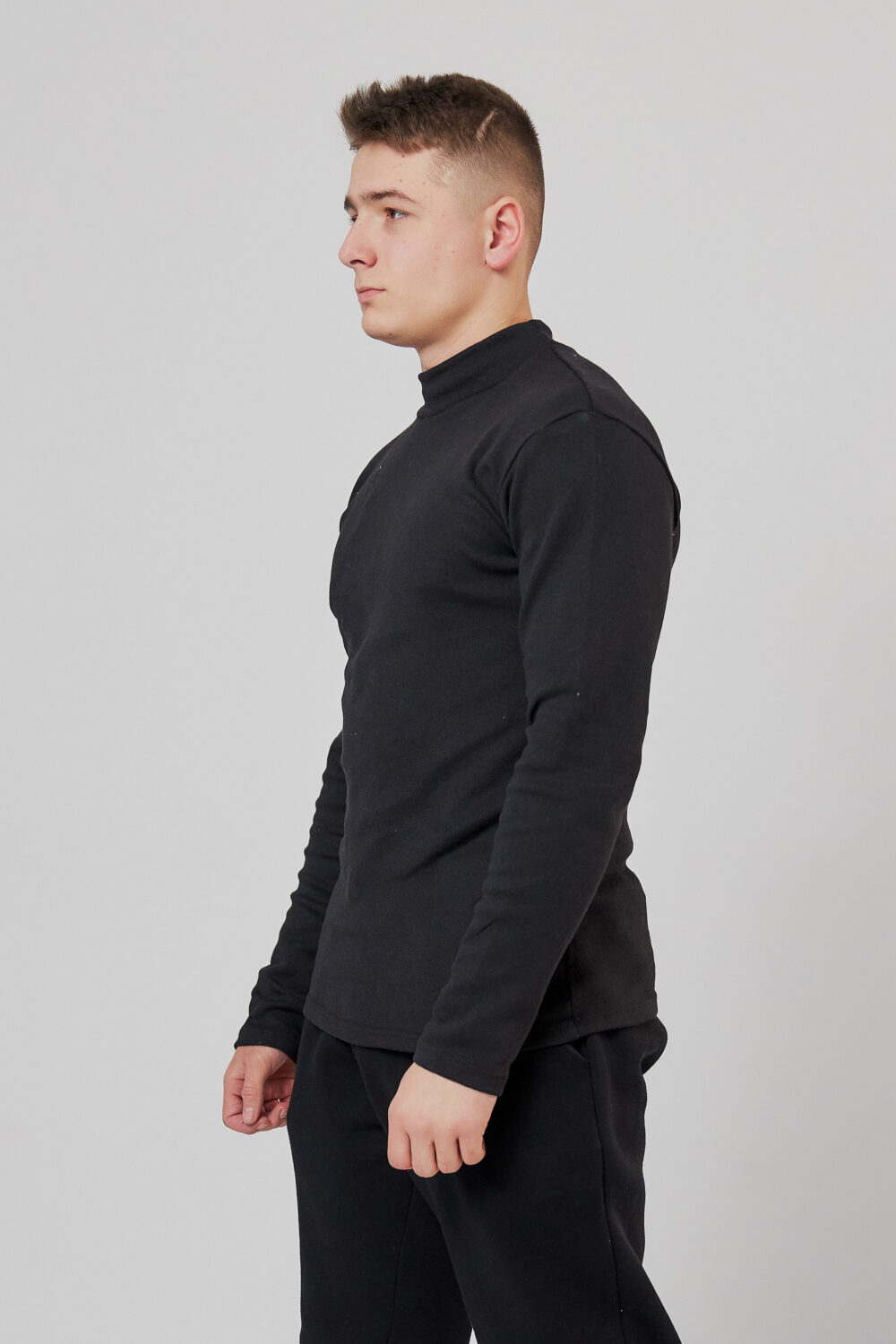 Чоловічий гольф з начосом високий комір базовий