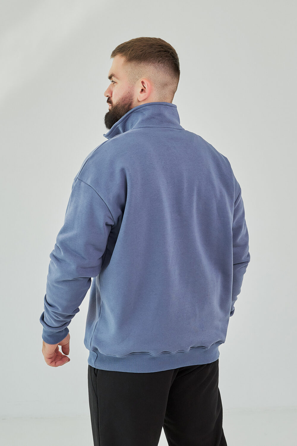 Чоловіча кофта на короткому замку з щільного трикотажу