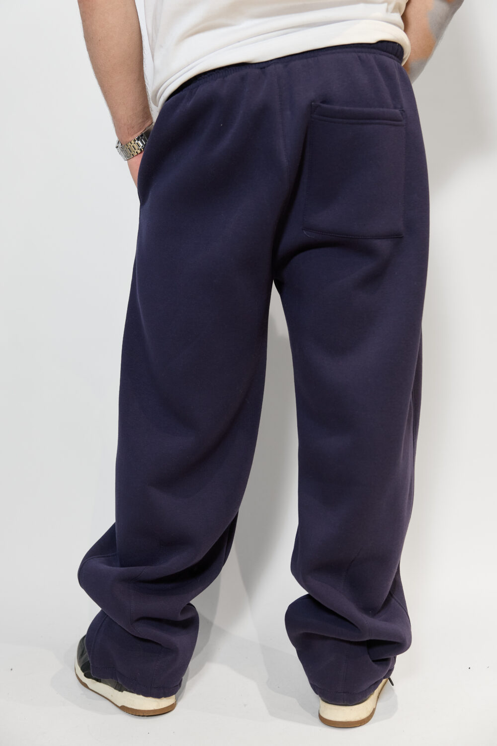 Чоловічі прямі спортивні штани класичного крою