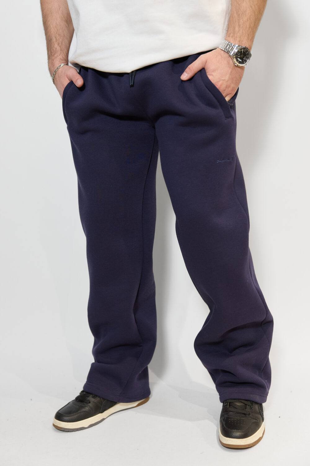 Чоловічі прямі спортивні штани класичного крою