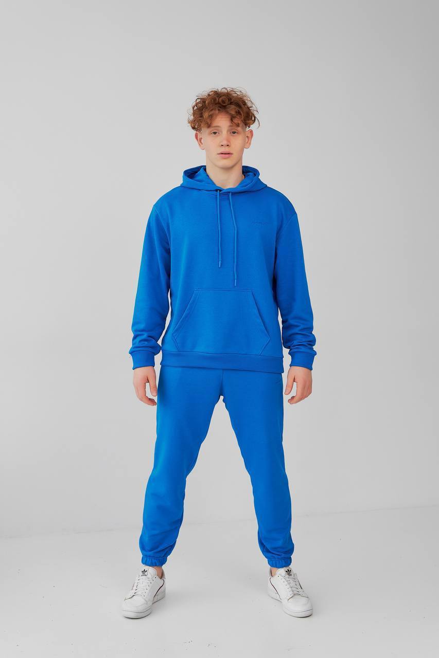 Базові чоловічі костюми