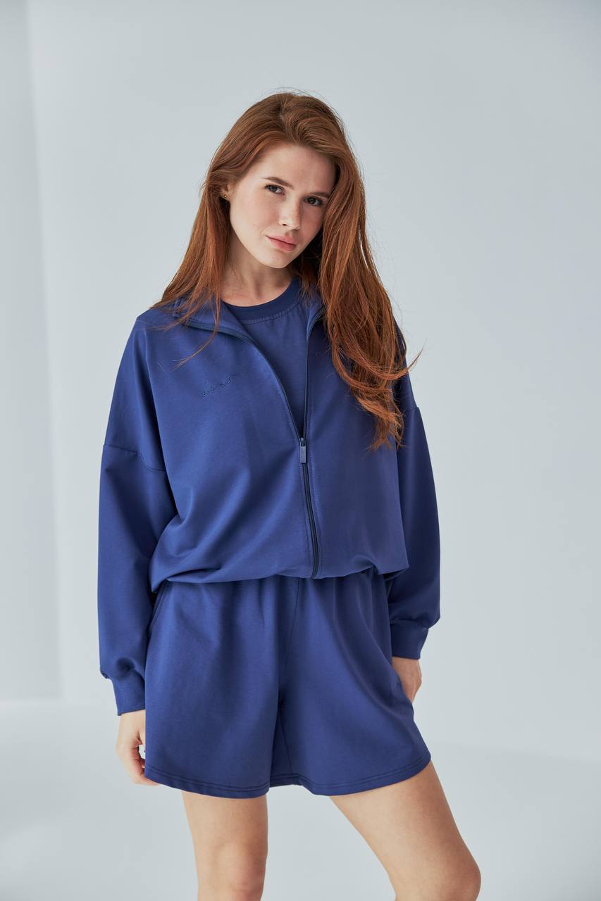 Кофта на замку