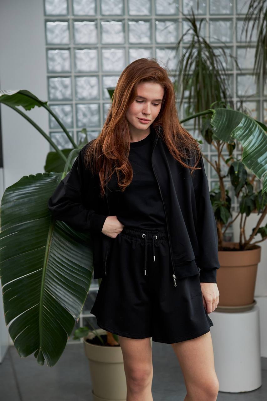 Кофта на замку