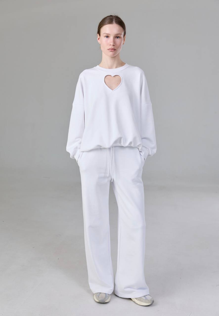 Світшот із вирізом на декольте