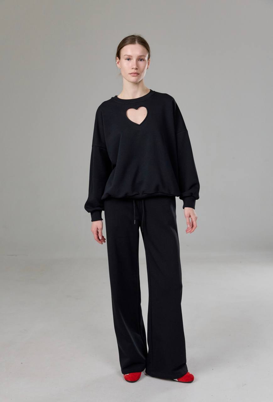 Світшот із вирізом на декольте