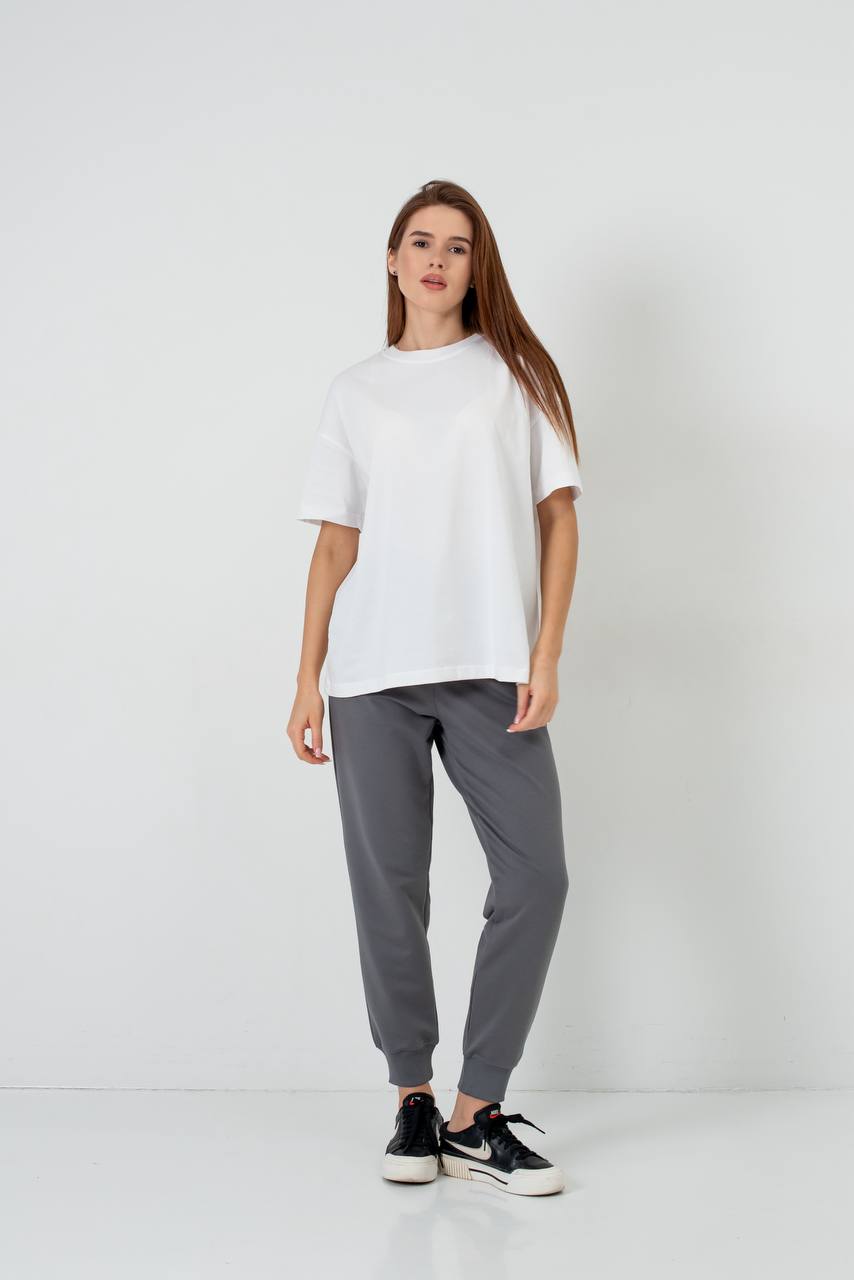 Штани на манжетах